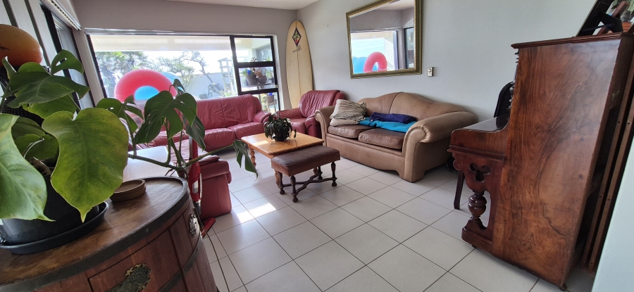 4 Bedroom Property for Sale in Van Riebeeckstrand Western Cape